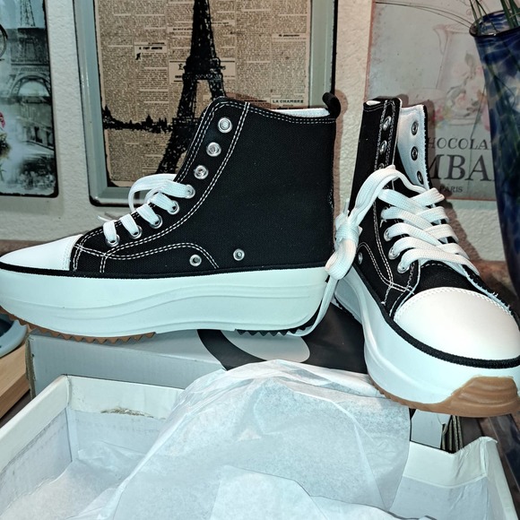 ADORABLE Chunky Tall Sole Hightops US 7 - Picture 2 of 6